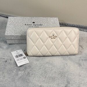Kate Spade Carey Large Continental Quilted Leather Wallet - Parchment (White)
